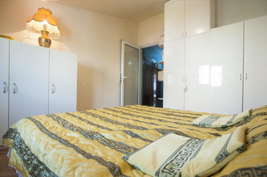Apartment Mira Budva Bagian luar foto