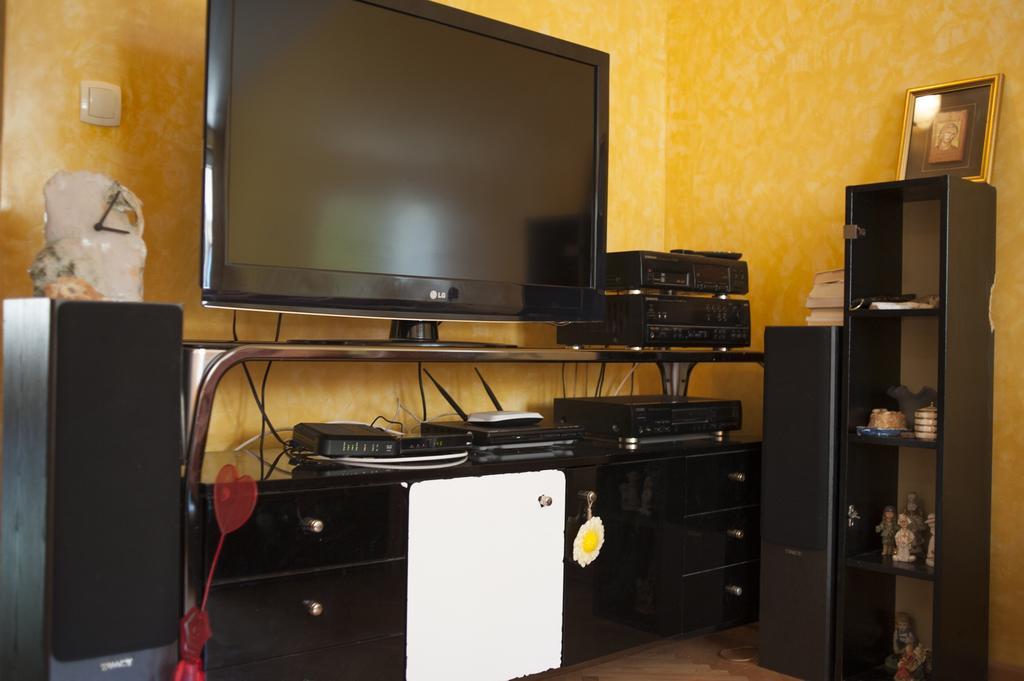 Apartment Mira Budva Bagian luar foto